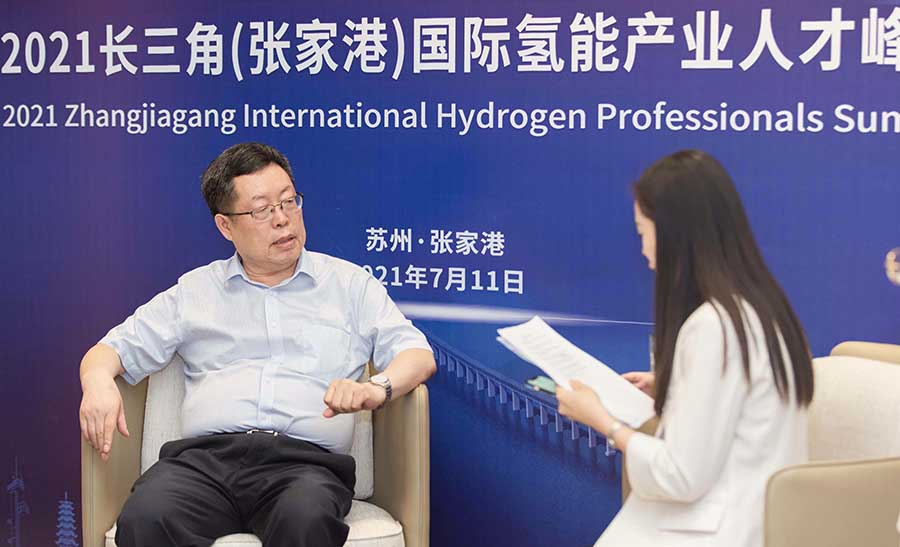 李燦院士:太陽能制氫儲氫甲醇成本低、安全性高,可建于社區(qū).jpg 李燦院士:太陽能制氫儲氫甲醇成本低、安全性高,可建于社區(qū).jpg