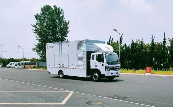 12噸氫燃料汽車即將運營,東風(fēng)科技跨越式發(fā)展結(jié)出碩果.jpg 12噸氫燃料汽車即將運營,東風(fēng)科技跨越式發(fā)展結(jié)出碩果.jpg