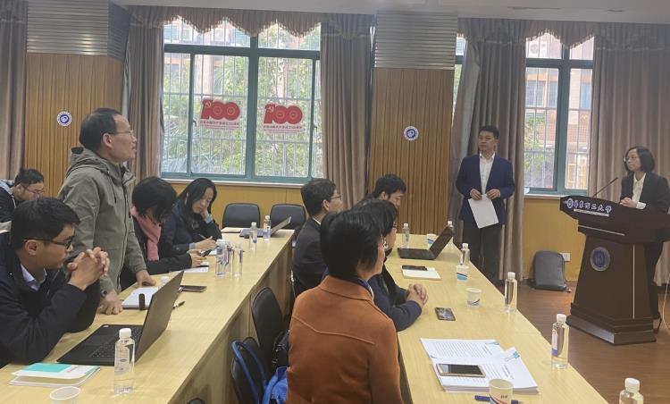 上海神力、億氫科技有限公司專家應(yīng)邀到華東理工大學(xué)化工學(xué)院作學(xué)術(shù)報(bào)告.jpg 上海神力、億氫科技有限公司專家應(yīng)邀到華東理工大學(xué)化工學(xué)院作學(xué)術(shù)報(bào)告.jpg