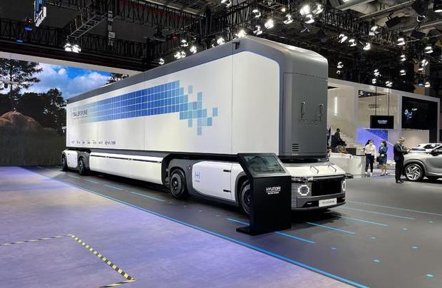 現代Trailer Drone概念卡車亮相，拉貨能手.jpg