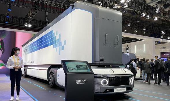 現代Trailer Drone概念卡車亮相，拉貨能手.jpg