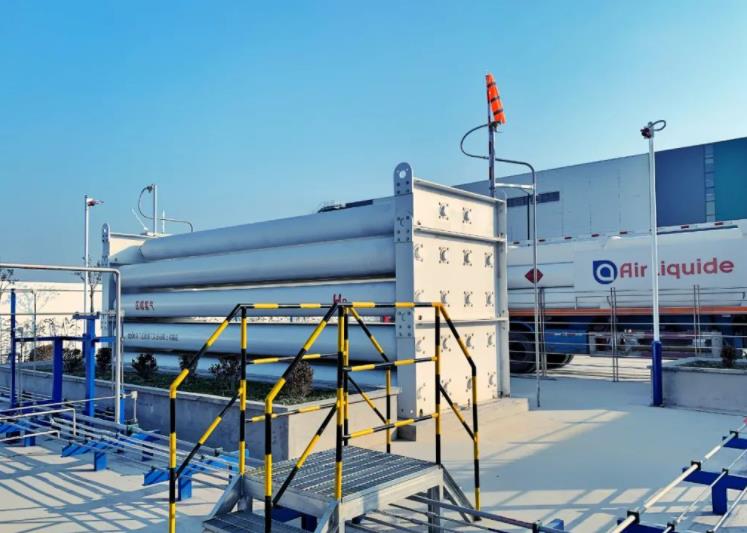 建設國際氫能谷!上海臨港新片區平霄路油氫合建站正式投運.jpg 建設國際氫能谷!上海臨港新片區平霄路油氫合建站正式投運.jpg