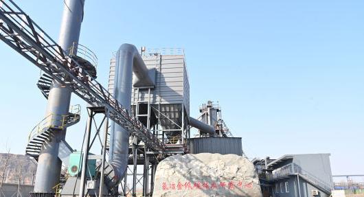 圖為高爐富氫冶煉技術開發(fā)試驗項目現(xiàn)場。 牛春富 攝.jpg