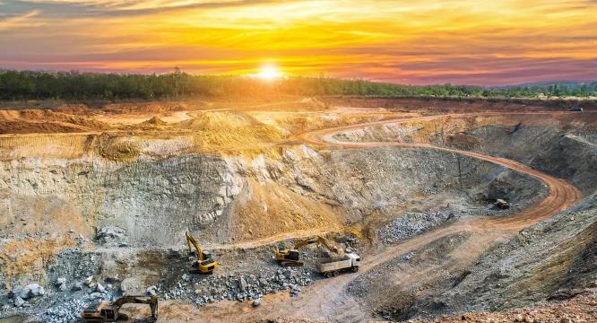 小松、康明斯開始開發用于采礦運輸卡車的氫燃料電池 小松、康明斯開始開發用于采礦運輸卡車的氫燃料電池