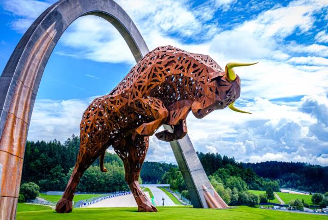 動力支柱滿足了F1周末在紅牛賽道上使用的燃料電池系統的靈活性 動力支柱滿足了F1周末在紅牛賽道上使用的燃料電池系統的靈活性