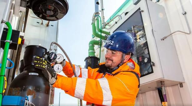 氫氣成功為英國高鐵2號施工現(xiàn)場供電 氫氣成功為英國高鐵2號施工現(xiàn)場供電