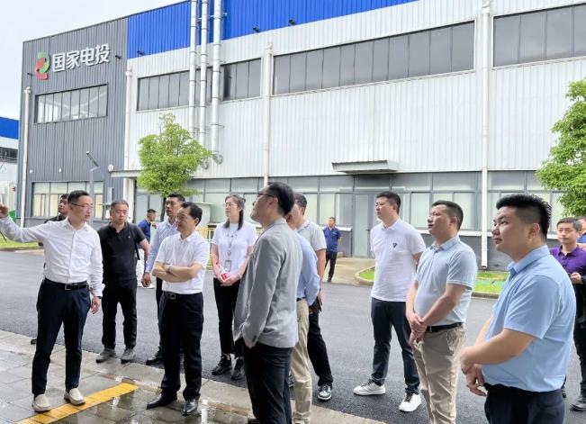 宮世成調研湖北氫動力.jpg