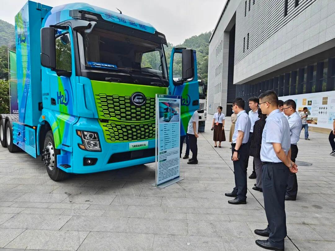 飛馳科技燃料電池汽車亮相世界氫能技術大會.jpg 飛馳科技燃料電池汽車亮相世界氫能技術大會.jpg