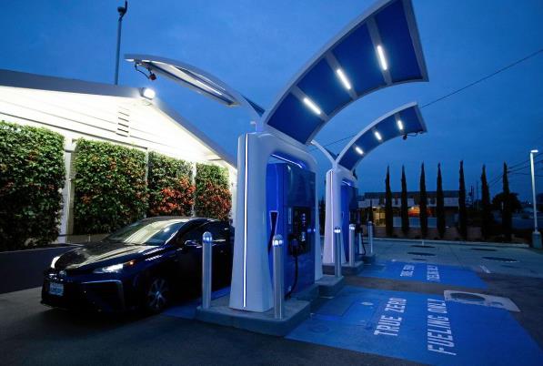 行業前景堪憂!燃料電池汽車銷量不佳!加州削減加氫站撥款.jpg