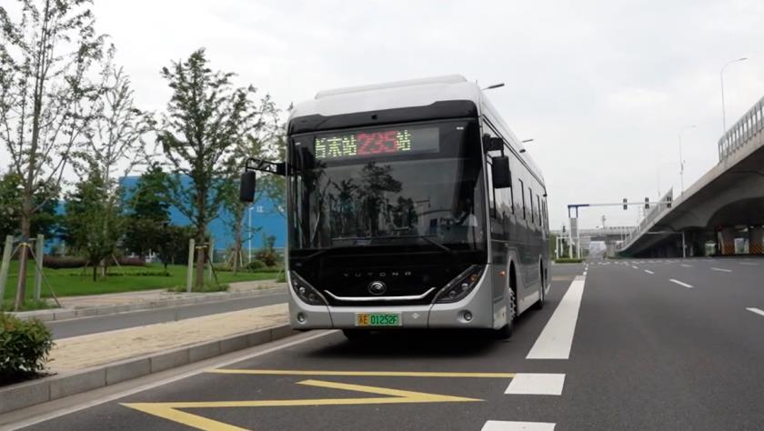 穩定運行5個月!未勢能源配套宇通氫燃料公交助力常熟打造“氫城”2.jpg